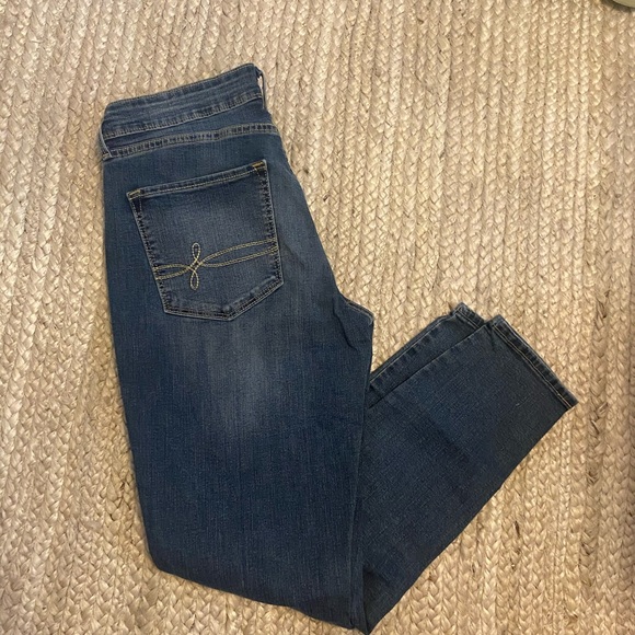Medium Wash Jeans - Picture 2 of 4